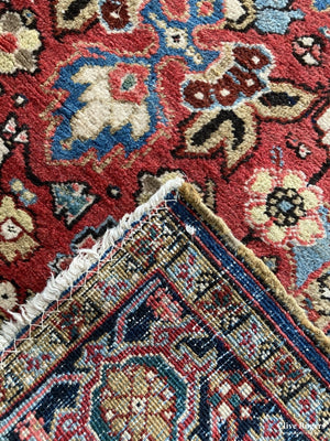Persian Heriz Carpet Mid 20Th Cent Carpet