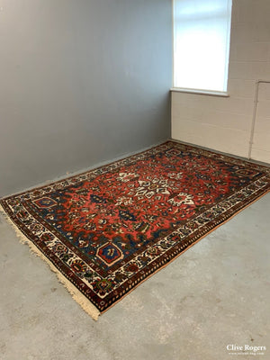 Bactiar Carpet With Medallion Design (294 X 216Cm)