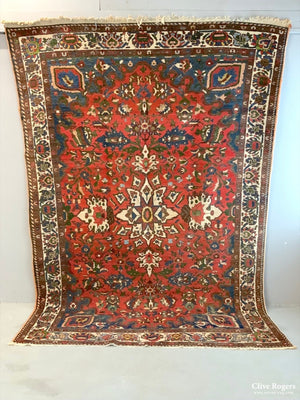 Bactiar Carpet With Medallion Design (294 X 216Cm)