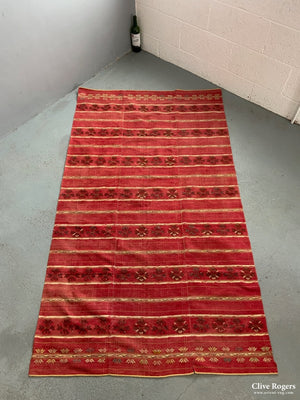 S.e. Asian Fine Cotton Brocade With Gilt (200 X 111Cm)