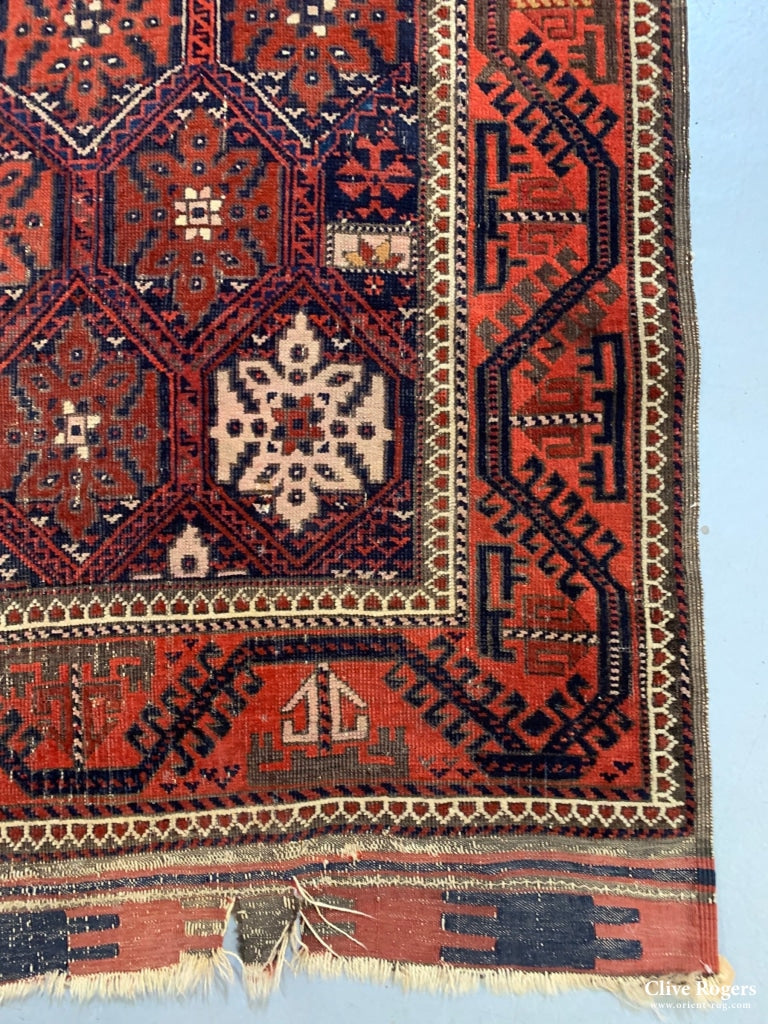 Balouch Antique Rug (183 X 109Cm)