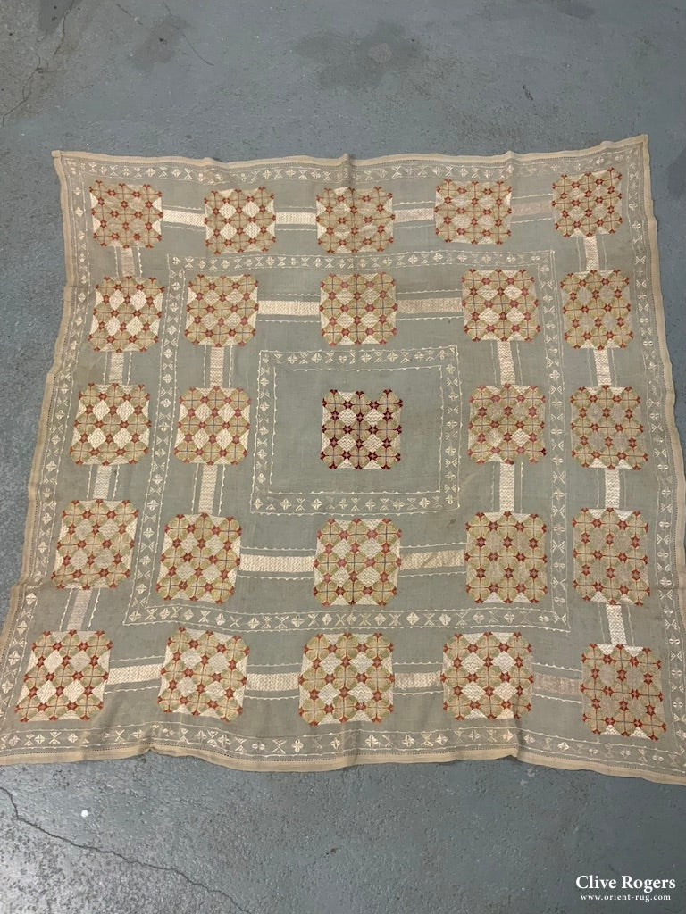 Bulgarian Fine Sik Embroidery (113 X 113Cm) Embroidery