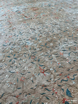 Fine Silk Embroidery (184 X 137 Cm)