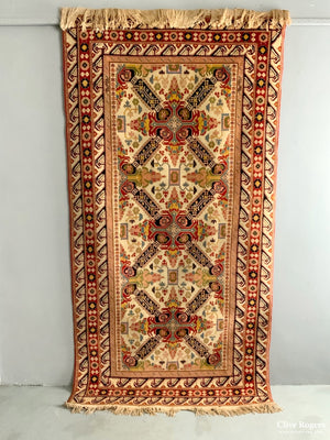 Caucasian Seychur Design Rug (254 X 137Cm)