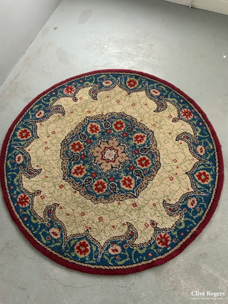 Circular British Hand Made Rug ( 195Cm Diameter )