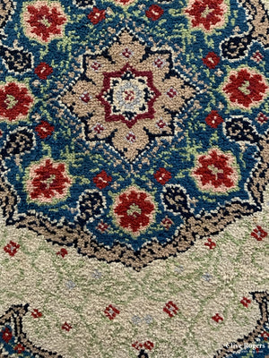 Circular British Hand Made Rug ( 195Cm Diameter )