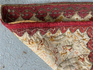 Crete Embroidery (130 X 31Cm)