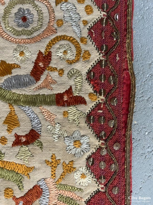 Crete Embroidery (130 X 31Cm)