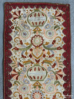 Crete Embroidery (130 X 31Cm)