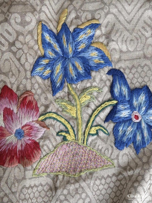 English Wool Crewel Work On A Damask Linen (225 X 160Cm)