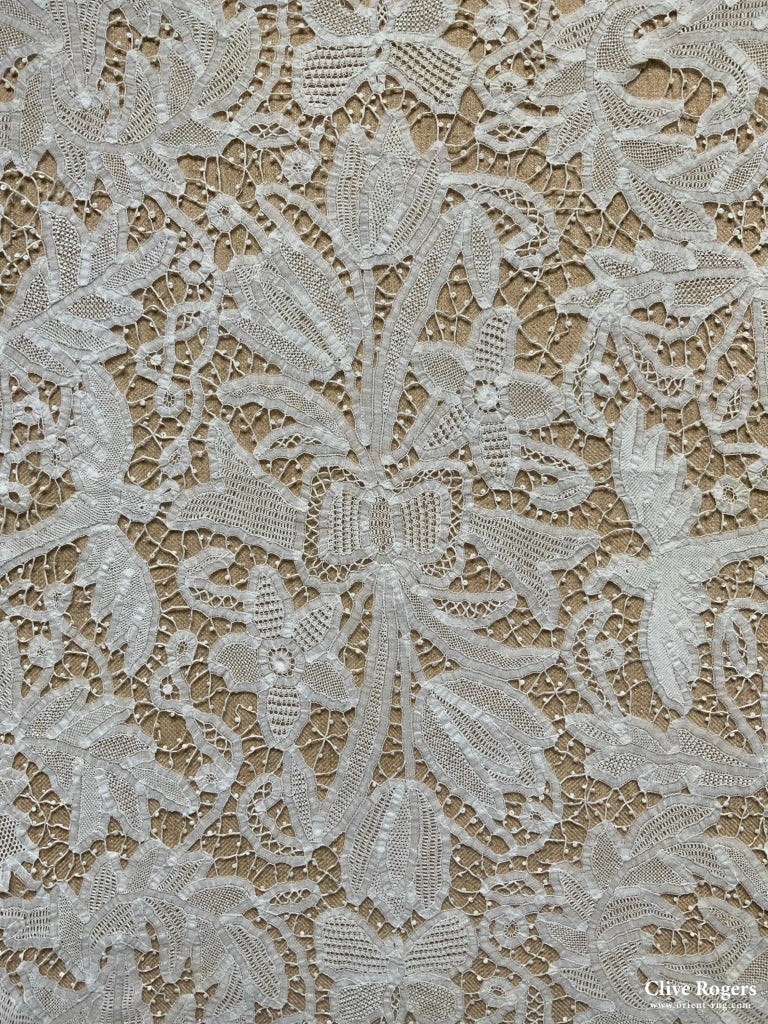 (83 X 61 Cm)