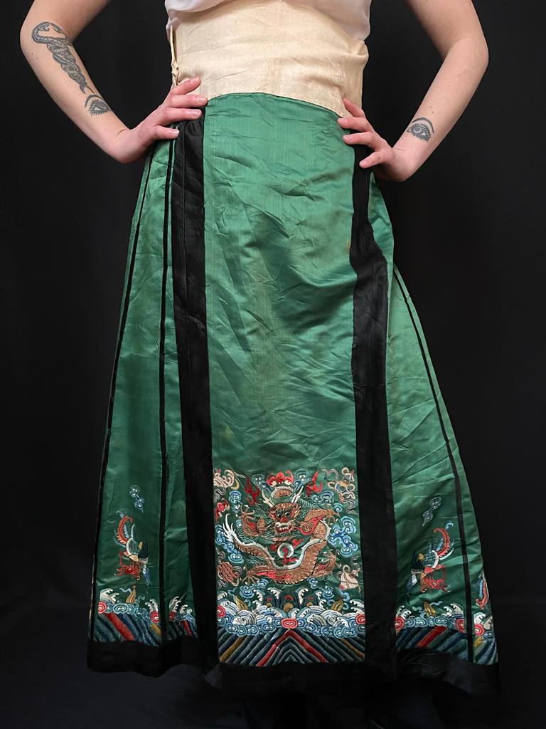 Chinese antique pleated wrap around silk skirt ( full length )