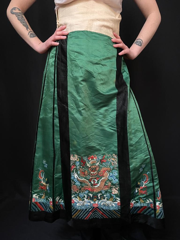 Chinese antique pleated wrap around silk skirt ( full length )