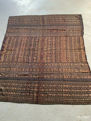 Flores Indonesian Unsewn Cotton Sarong Tube (169 X 132Cm)