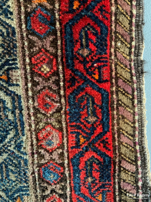 Hamadan Rug (177 X 147Cm)