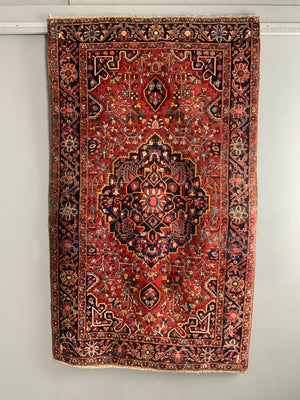 Sarouk Jozan vintage rug (204 x 123cm)