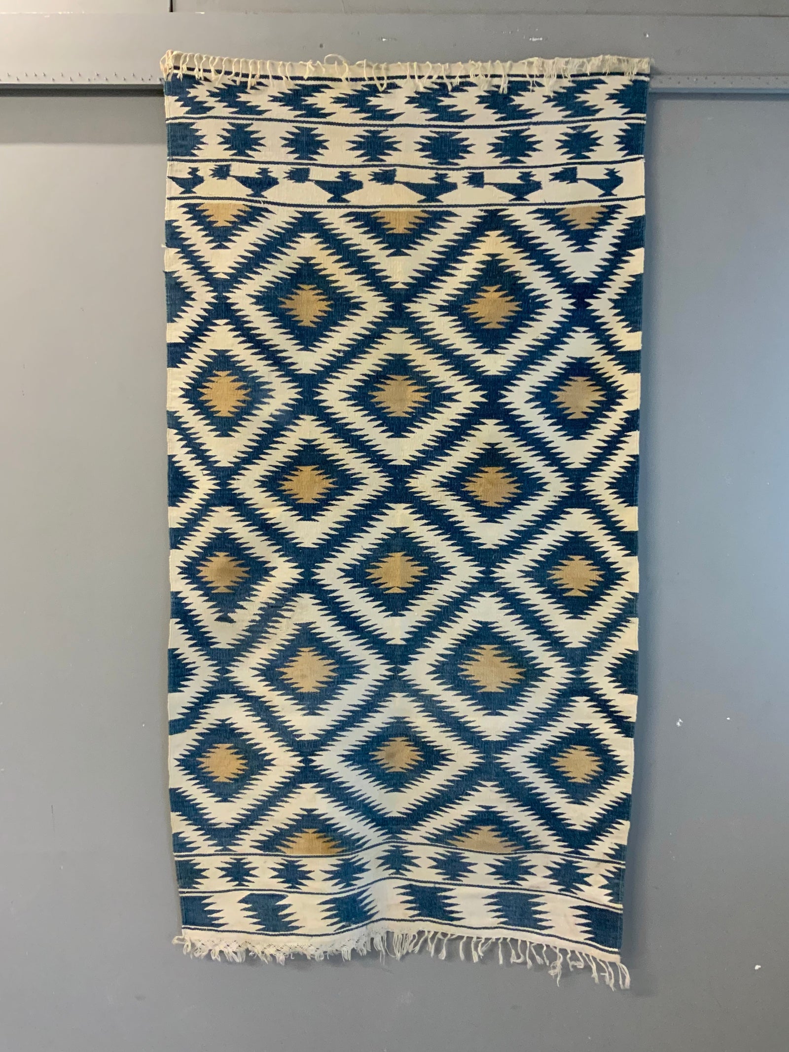 Indian vintage cotton Dhurrie (194 x 105cm)