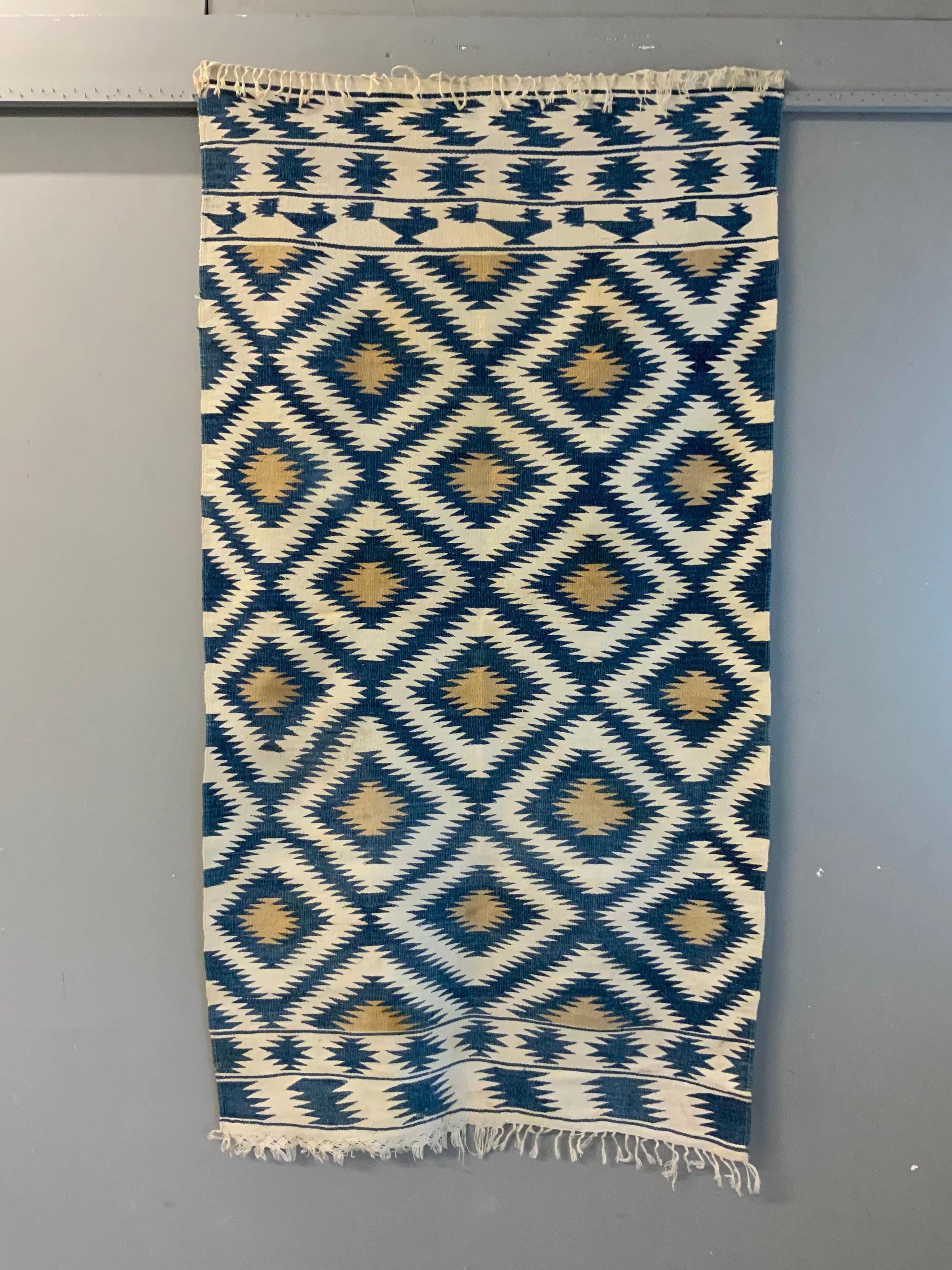 Indian vintage cotton Dhurrie (194 x 105cm)