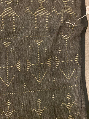 Egyptian Asyut net and silver stole (189 x 88cm)