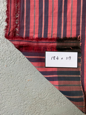 Ottoman Levant Syrian silk (184 x 119cm)