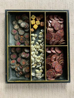 Kashmir papier-mâché gaming box with counters