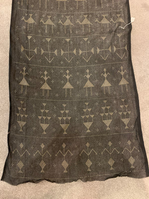 Egyptian Asyut net and silver stole (189 x 88cm)