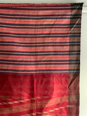 Ottoman Levant Syrian silk (184 x 119cm)