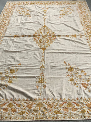 Kashmir vintage embroidery (224 x 124cm)
