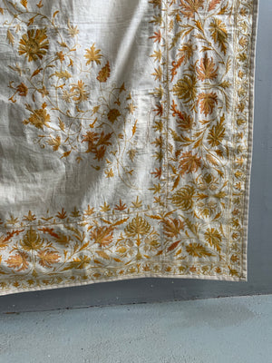 Kashmir vintage embroidery (224 x 124cm)