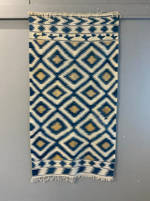 Indian vintage cotton Dhurrie (194 x 105cm)