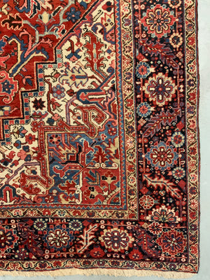 Azerbaijan vintage Heriz carpet (406 x 288cm)