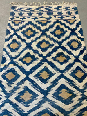 Indian vintage cotton Dhurrie (194 x 105cm)