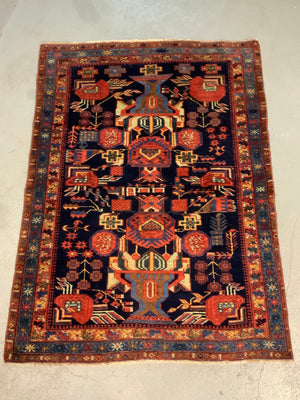 SP Afshar vintage rug (168 x 129cm)