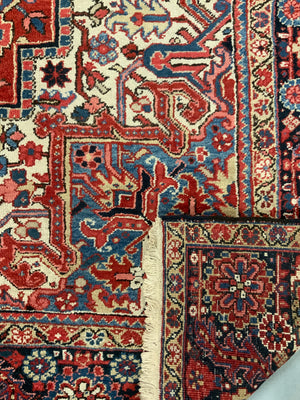 Azerbaijan vintage Heriz carpet (406 x 288cm)