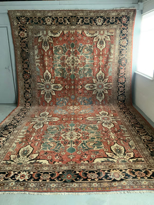 Sultanabad Ziegler type Mahal carpet (527 x 310cm)