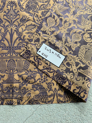 Gainsborough or Continental vintage silk (203 x 115cm)