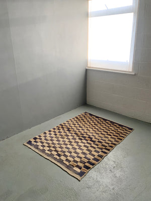 Turkish Tulu chequered rug (145 x 108cm)