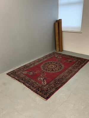 Khorossan antique fine rug (228 x 151cm)