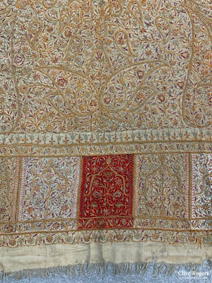 Kashmiri Fine Embroidered Shawl (184 X 184 Cm)