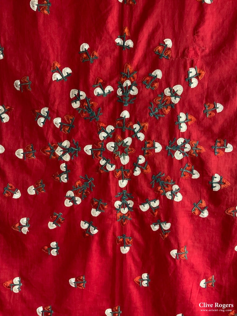 Indian Gujarat / Sindh Vintage Shawl (186 X 121Cm)