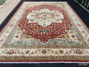 Indian Heriz Design Oversize Modern Carpet (558 X 365Cm) Oversize Carpet