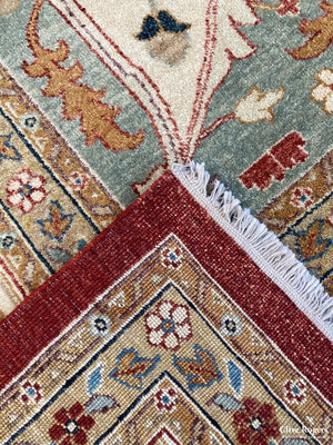 Indian Heriz Design Oversize Modern Carpet (558 X 365Cm) Oversize Carpet