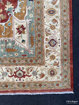 Indian Heriz Design Oversize Modern Carpet (558 X 365Cm) Oversize Carpet