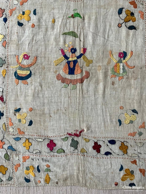 Indian Silk Embroidered Small Chumba Rumal