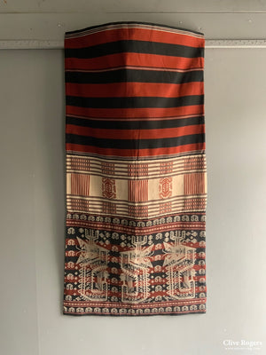 Woven Skirt (134 X 70Cm)