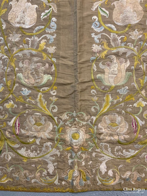 Italian Silk Embroidery (150 X 90Cm)