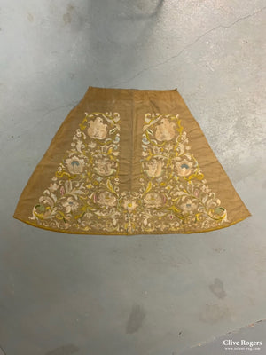 Italian Silk Embroidery (150 X 90Cm)