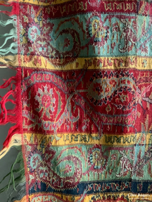 Embroidered Shawl (131 X 28Cm)