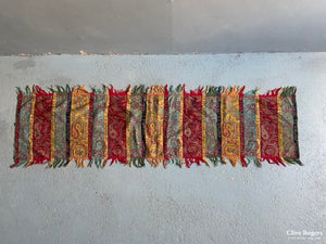 Embroidered Shawl (131 X 28Cm)