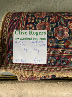 Kirman Rug With Millefleur Design (196 X 131Cm)
